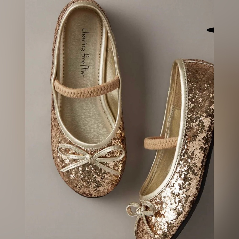 NWT Chasing Fireflies Girls Gold Sparkling Shoes size medium 13-1
